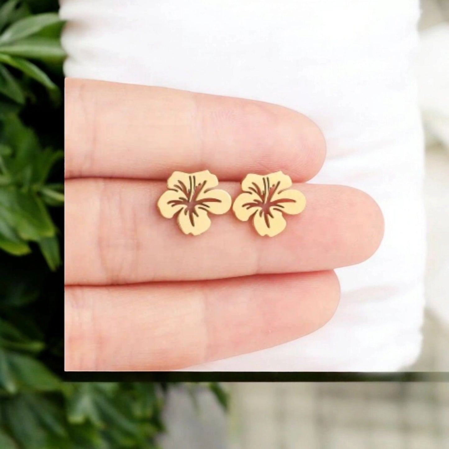 Boucles d'oreilles dorées HIBISCUS