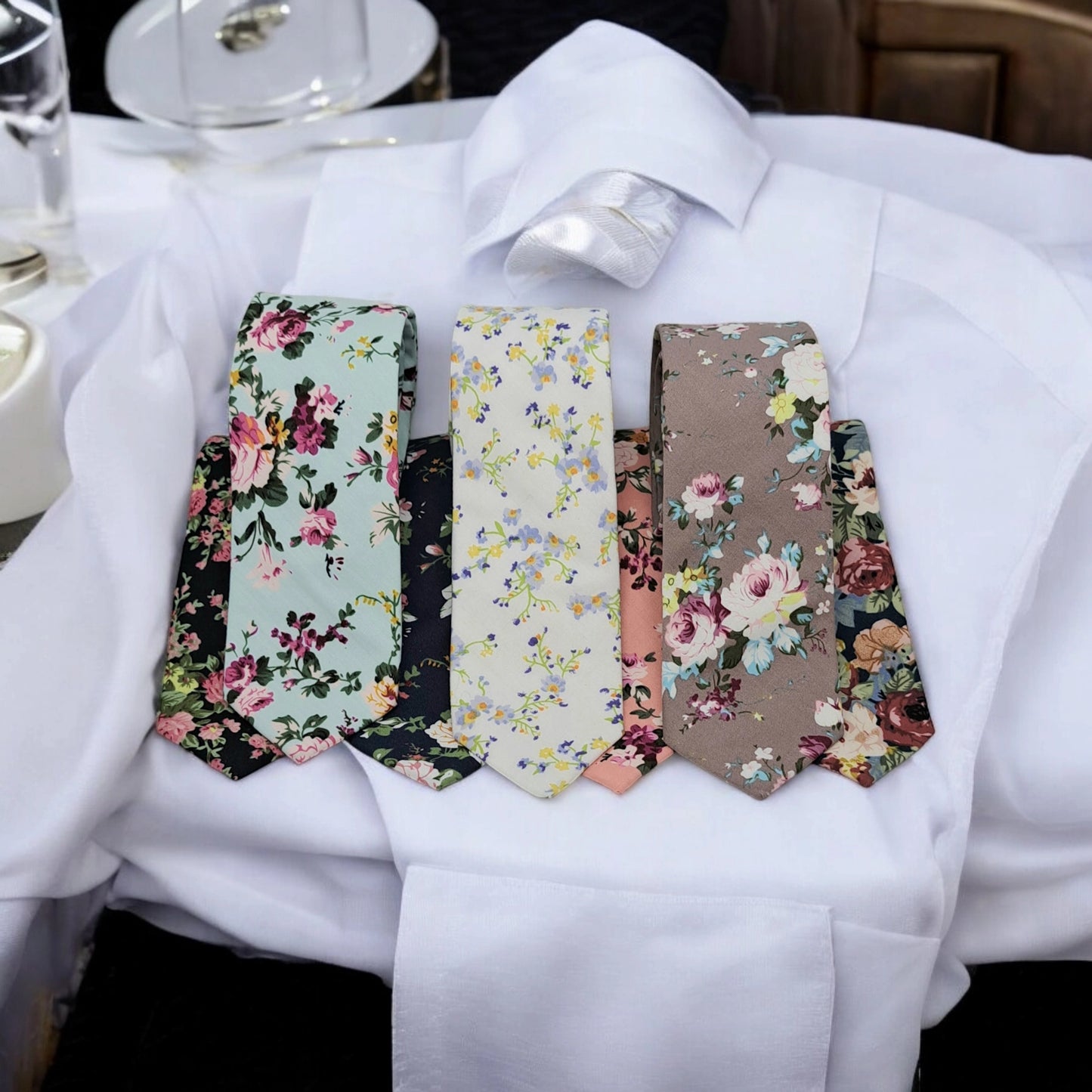 CRAVATE FLEURIE FRANÇOIS