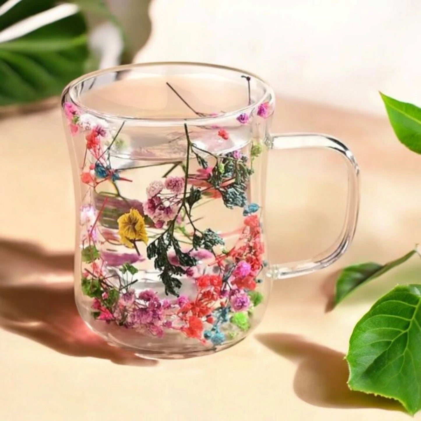 Tasse fleurs séchées incrustées