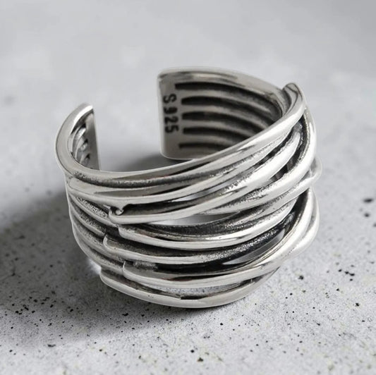 Bague anneaux entrelacés