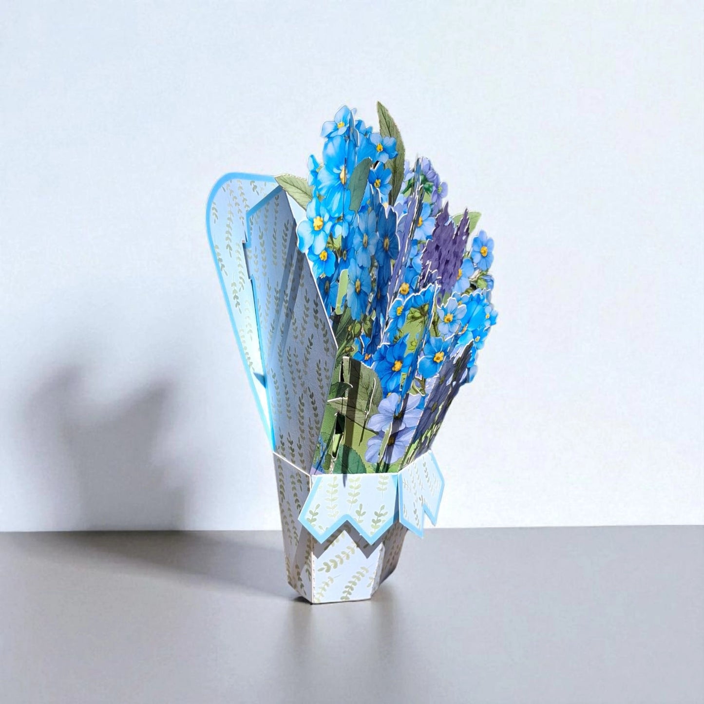 Carte de voeux bouquet de bleuets en relief