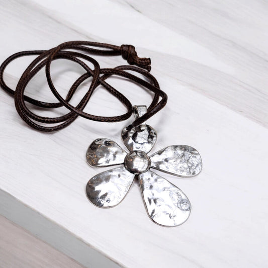 COLLIER FLEUR CORALIE