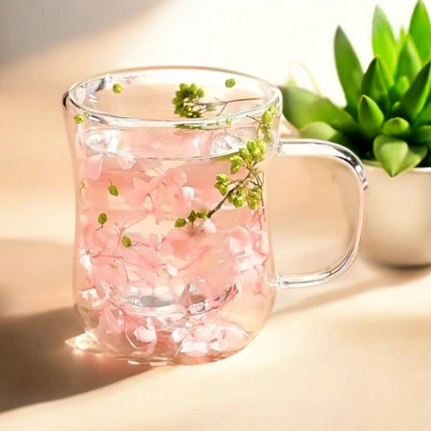 Tasse fleurs séchées incrustées